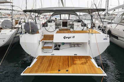 Noleggio Barca a vela Bavaria Yachtbau Bavaria C50 Holiday - 5 + 1 cab. Zaravecchia