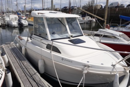 Location Bateau à moteur Jeanneau MERRY FISCHER 5.30 T Binic