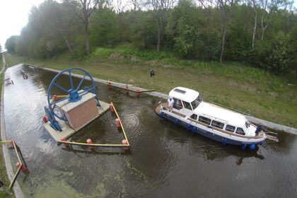 River Cruiser 39 - czarter barki na Pętli Żuławskiej i Kanale Elbląskim