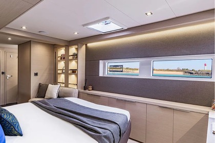 Aegade 55 (Lagoon 55)