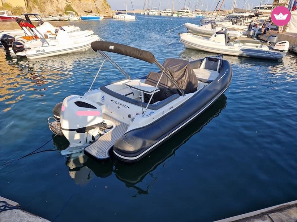 Semi-rigide Almarine 820S 300cv 4