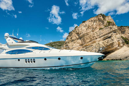 Charter Motor yacht Azimut 68' Zakynthos