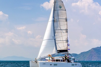 Charter Catamaran Lagoon Lagoon 400 S2 Phuket