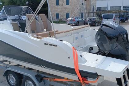 Miete Motorboot Quicksilver Activ 675 Open Trogir