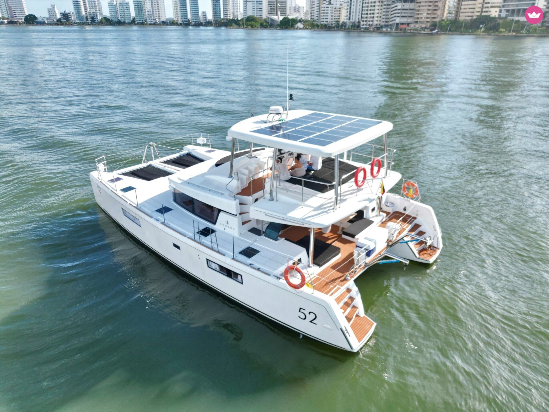 Catamaran Lagoon Lagoon 52 F 15.85m 6