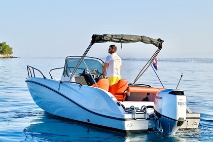 Quicksilver Active 675 Open