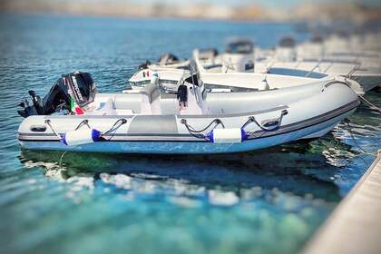 Rental Boat without license  predator 5,50 Marzamemi