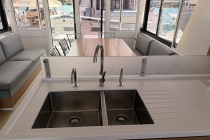 Noleggio Catamarano Catana Group Bali 4.6 - 5 + 2 cab. Praslin