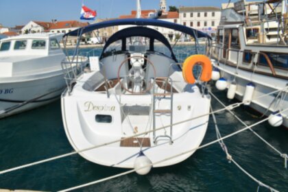 Rental Sailboat Beneteau Oceanis Clipper 323 Croatia