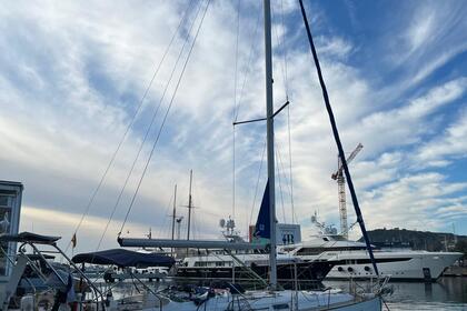 Hire Sailboat Beneteau Oceanis 411 Canet-en-Roussillon