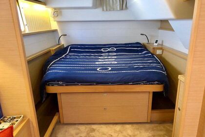 Catamaran Lagoon 450f in Bodrum