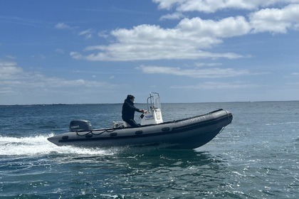 Miete Motorboot Zodiac 600 SRMN Port-la-Forêt