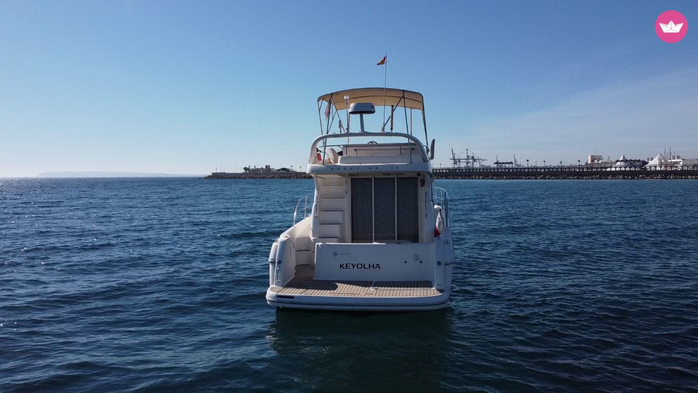Bateau à moteur JEANNEAU PRESTIGE 36 FLY 620cv 8