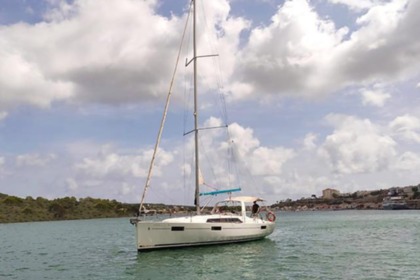 Verhuur Zeilboot Beneteau Oceanis 41.1 Maó