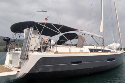 Rent Dufour 520 Grand Large