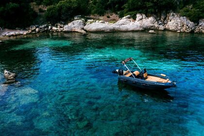 Hire Motorboat Karel 4.8 Palairos