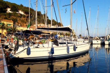 Charter Sailboat Jeanneau Sun odyssey 40 Naples