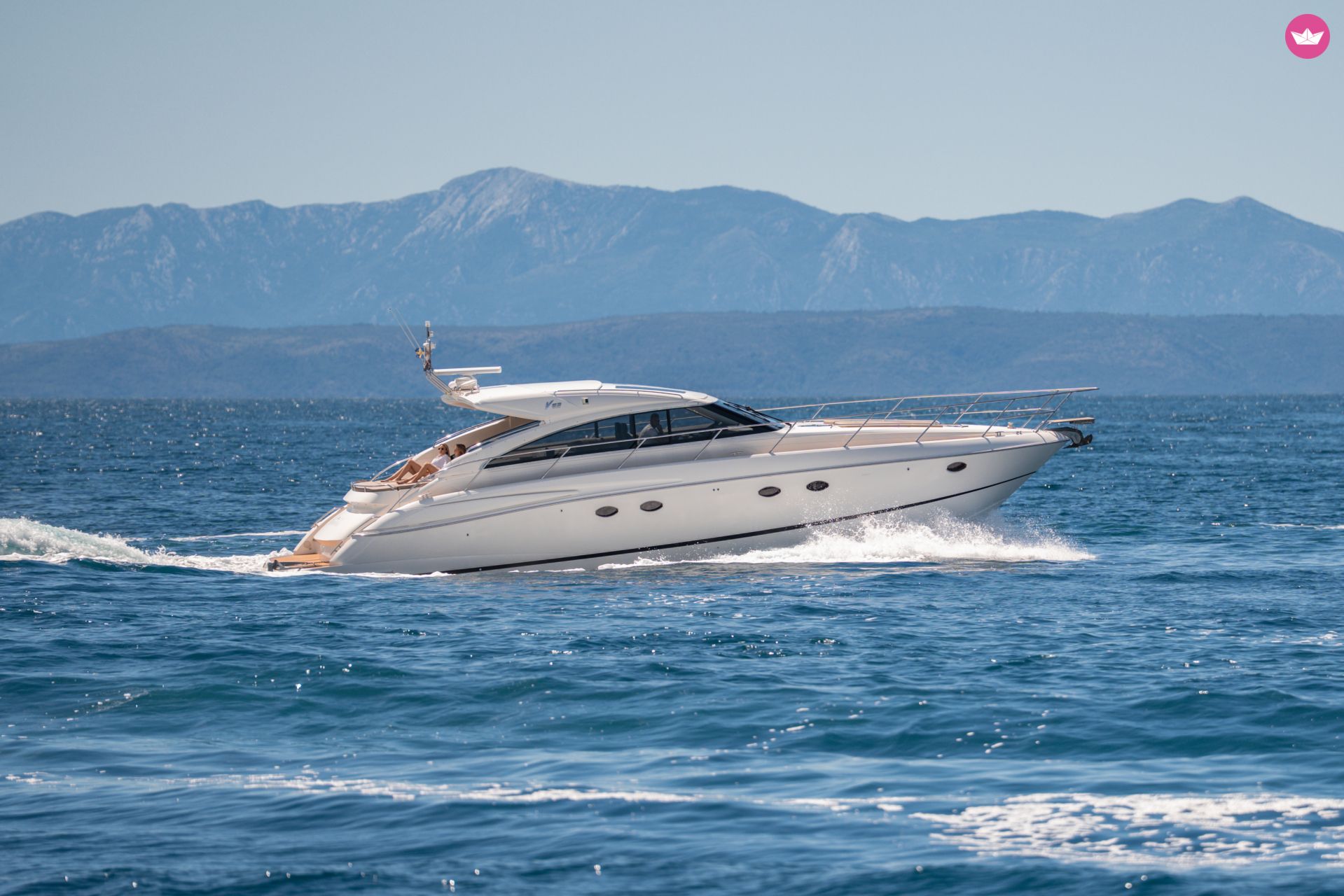 Yacht Princess V53 1600cv