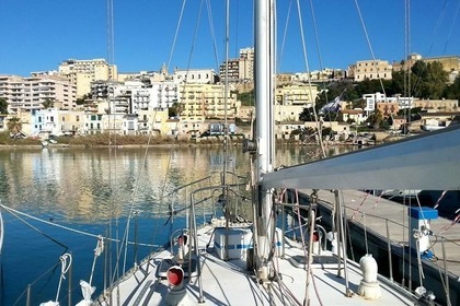 Charter Sailboat Caroff Albion Sciacca
