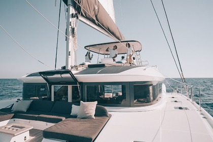 Rental Catamaran Lagoon Lagoon 51 Salerno