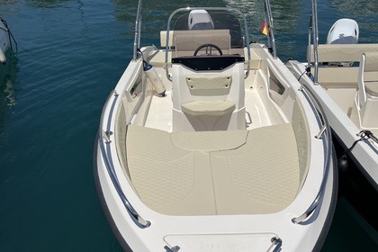 Trimarchi 5.99 con Suzuki 115