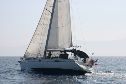Miete Segelboot Bénéteau Oceanis 430 Saint-Cyprien
