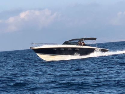 Location Bateau à moteur Tornado 38 Flush Deck Ischia Porto