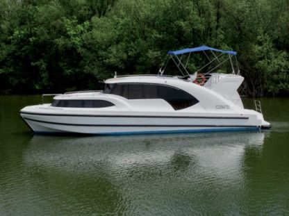Charter Motorboat Minuetto 6+ Precenicco
