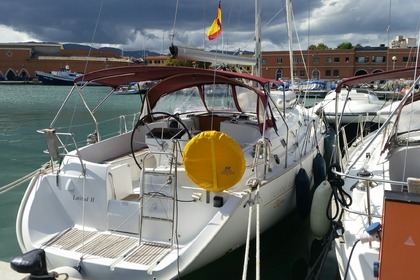 Hire Sailboat Beneteau Oceanis 411 Palma de Mallorca