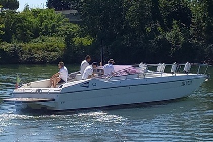 Hyra båt Motorbåt Benetti Off-Shore 37 Nettuno