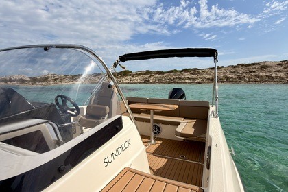 Hyra båt Motorbåt Quicksilver Activ 755 Sundeck Ibiza