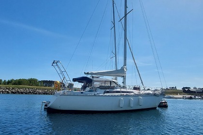 Hire Sailboat Jeanneau Symphonie Arzal
