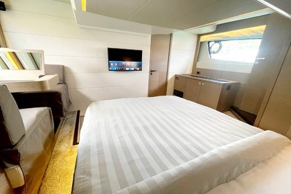 Prestige 500 Flybridge