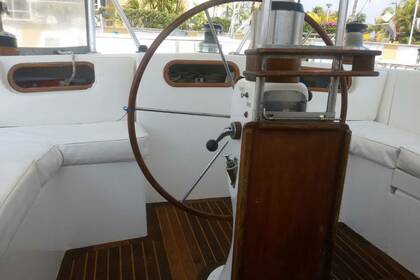 Hire Sailboat velero velero Santa Marta