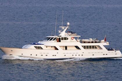 Location Yacht à moteur CRN Custom yacht Monaco-Ville