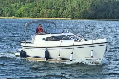 Hyra båt Motorbåt DELPHIA NANO Motala