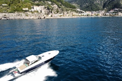 Rental Motorboat Itama 40 Amalfi