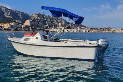 Charter Boat without licence  Beneteau CALIFORNIE 440 Marseille