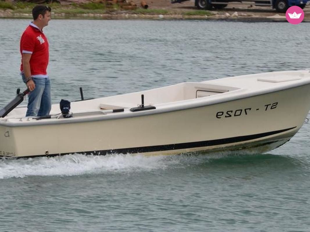 Cro Ribar 484 in Split  