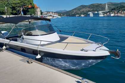 Charter Motorboat Saver 750 wa Dubrovnik