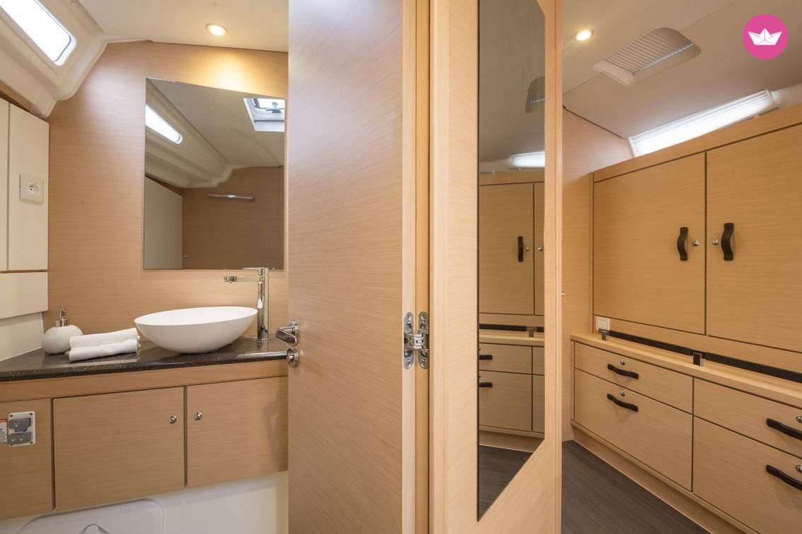 Alquilar Jeanneau 54