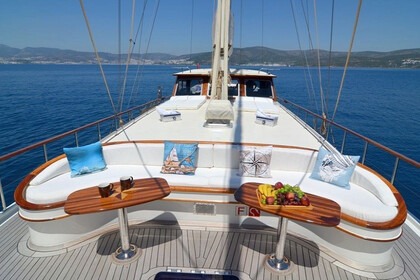 Charter Gulet Zorbas Gulet by Zar Bodrum