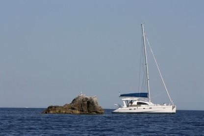 Charter Catamaran Leopard - Robertson & Caine Maranto 13 Tropea