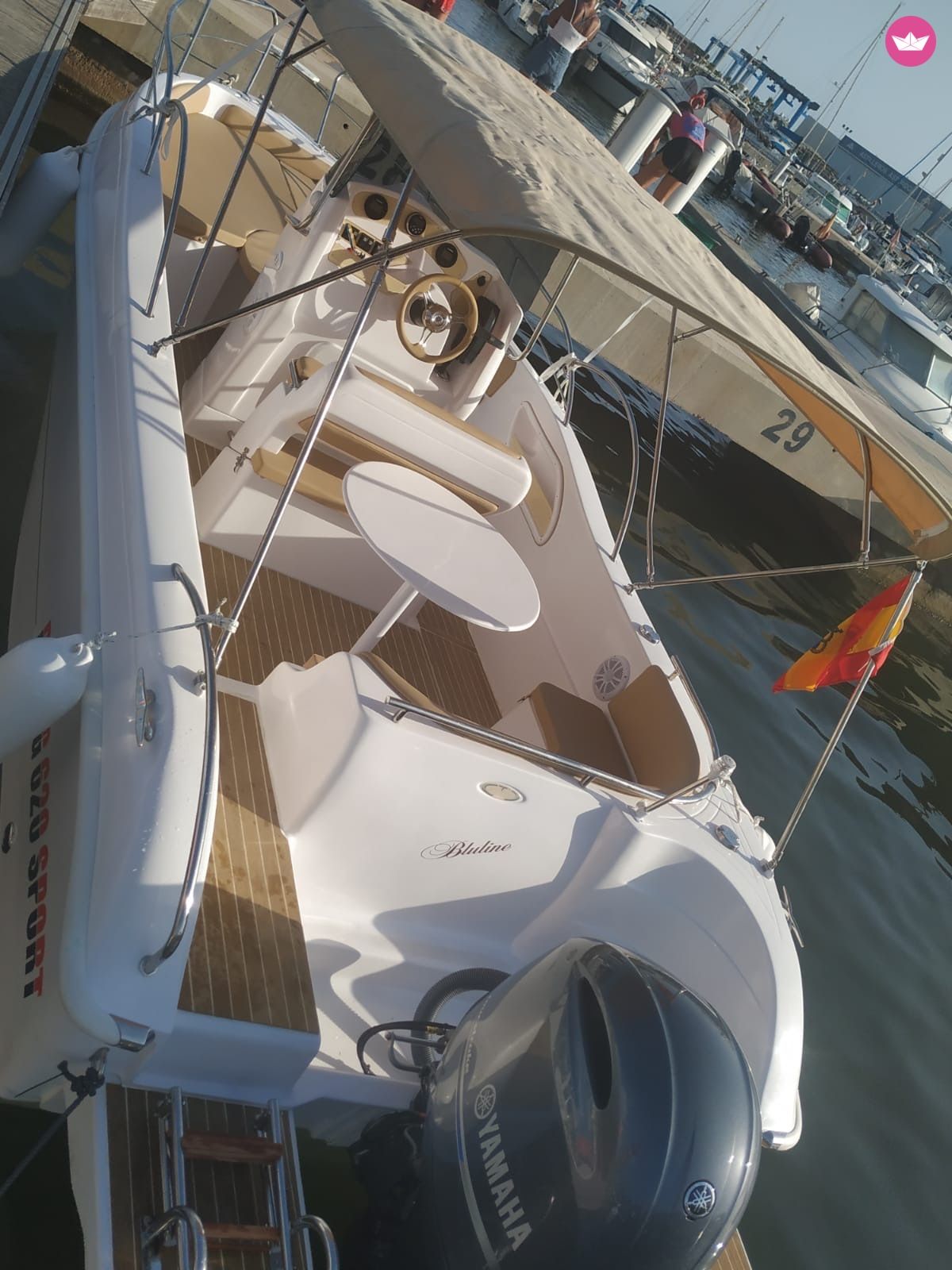 Bateau à moteur BLULINE 21 130cv 3