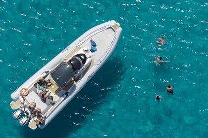 Noleggio Gommone Altamarea Wave 35 Trapani