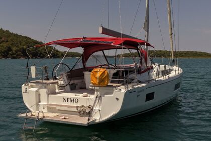 Hyra båt Segelbåt Bénéteau Oceanis 46.1 - 4 cab. Pomer