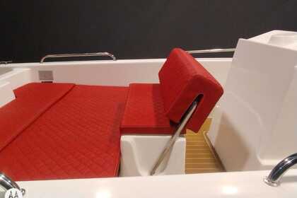 Private Boat-No drive Lincese