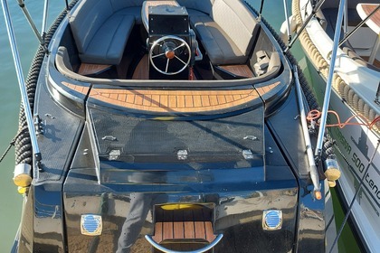 Alquila este 500 Tender para conocer las playas de