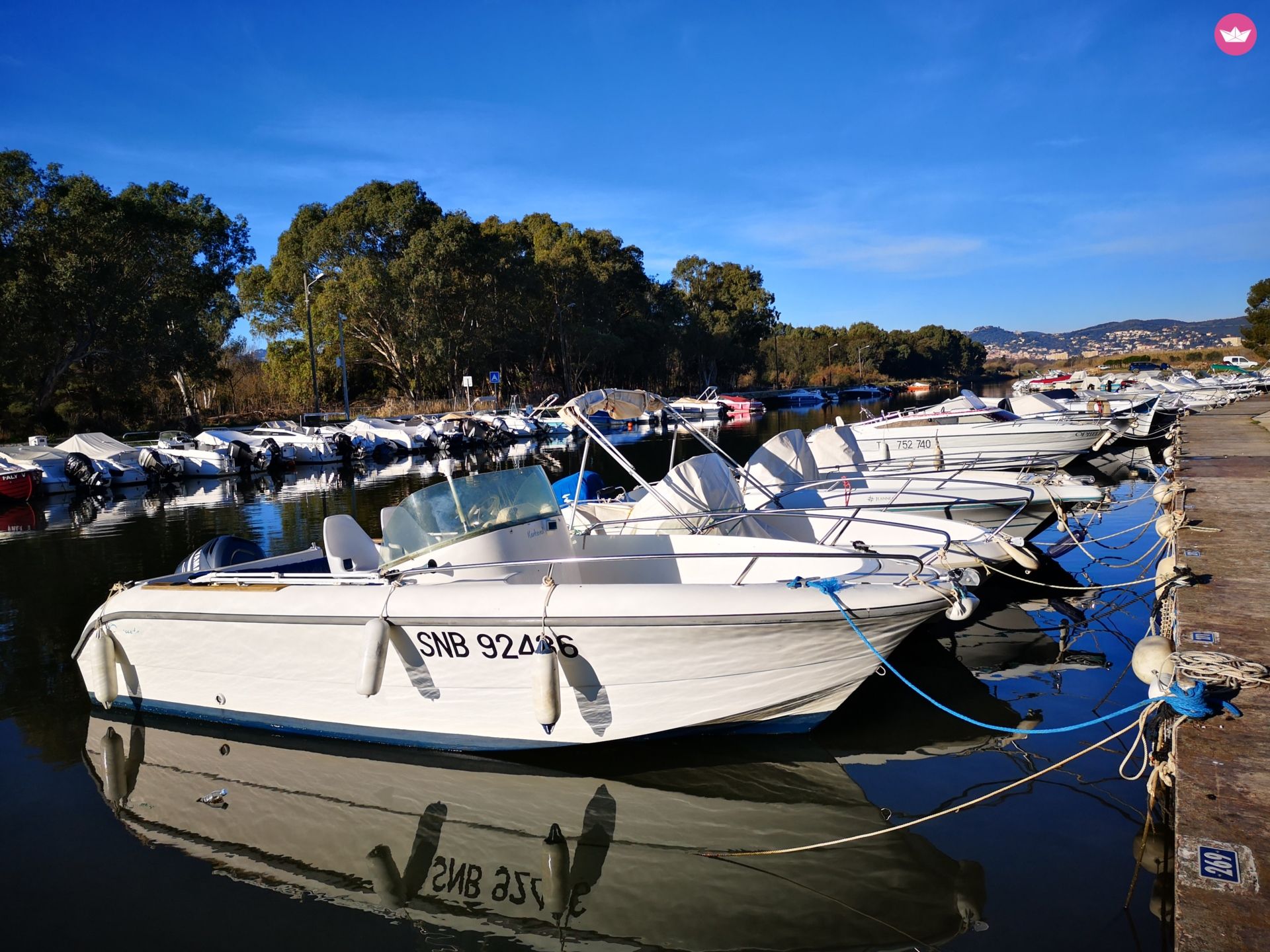 Ocqueteau Olympio 6.30 in Hyères for hire