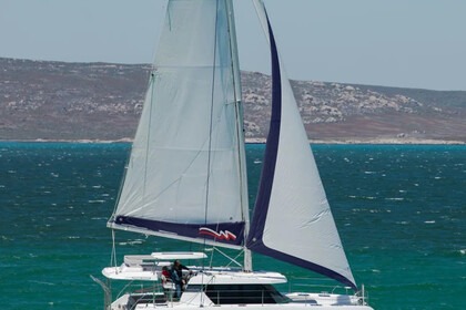 Hire Catamaran  Moorings 4200/3/3 Road Town